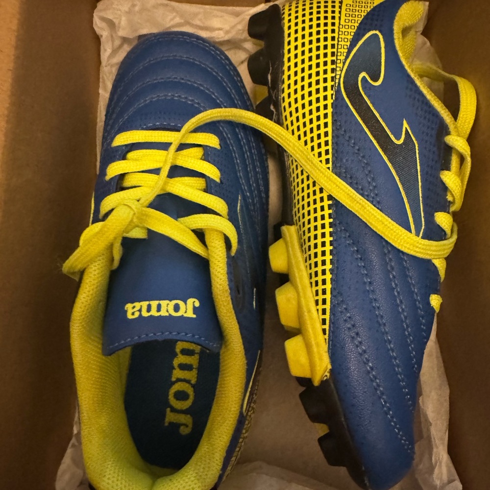**SOLD**Joma Kids Soccer Shoes - Blue and Yellow